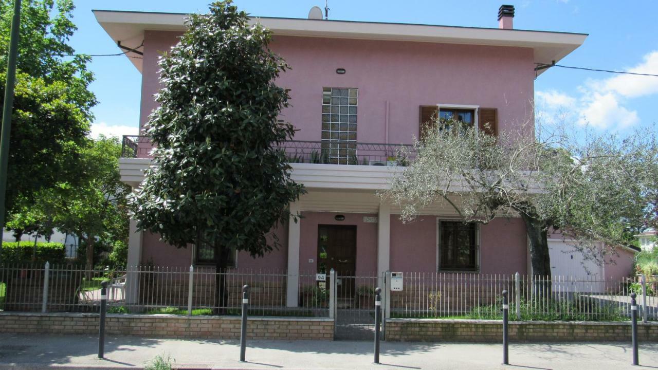 Casa Vacanze Sweet Home San Giovanni In Marignano Exterior photo